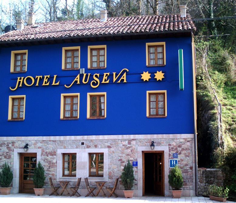 Auseva Ξενοδοχείο Covadonga Εξωτερικό φωτογραφία